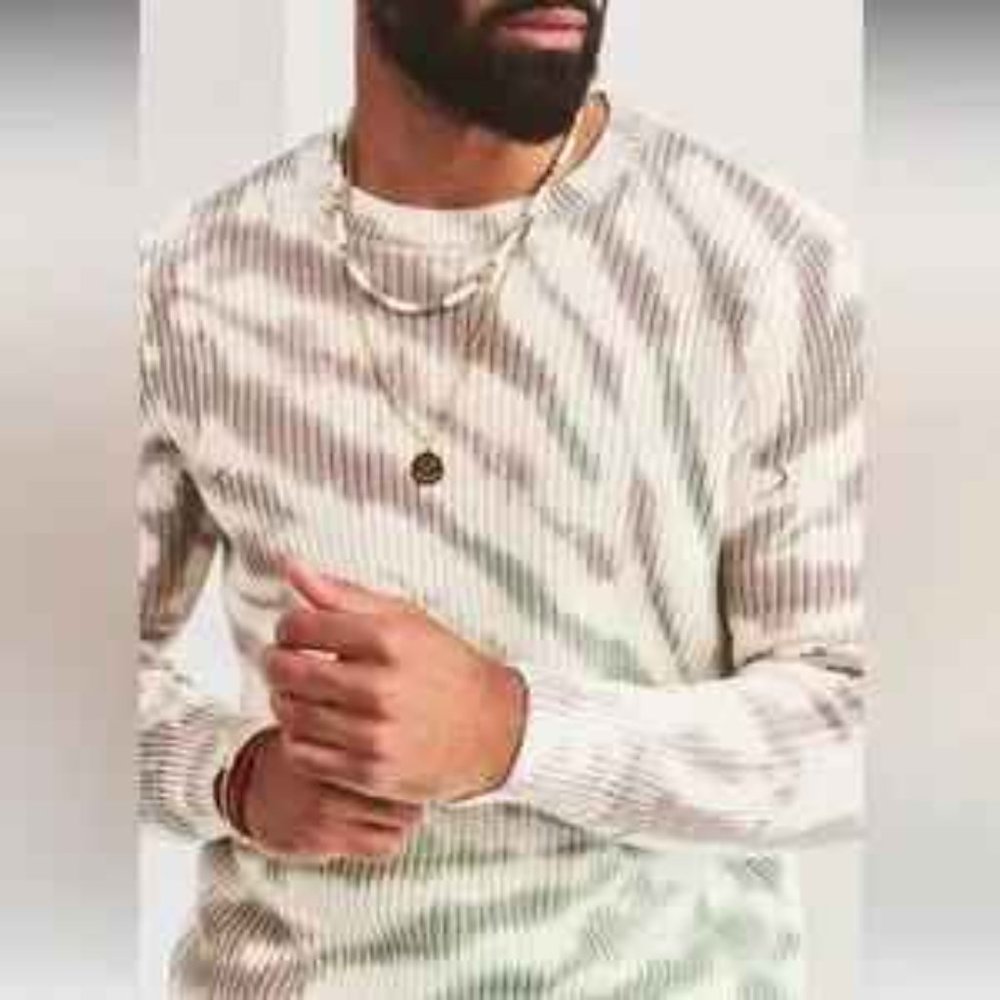 NWT: SER.O.YA LEO KNIT SWEATER Unisex..Size XL - Picture 6 of 10